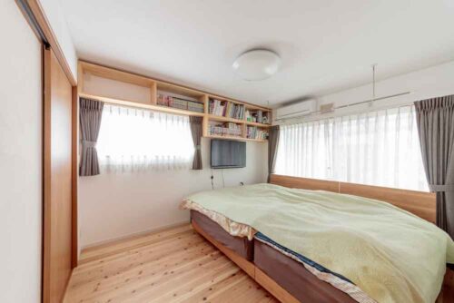 広島市|夫婦の快適な6.8畳の寝室 画像