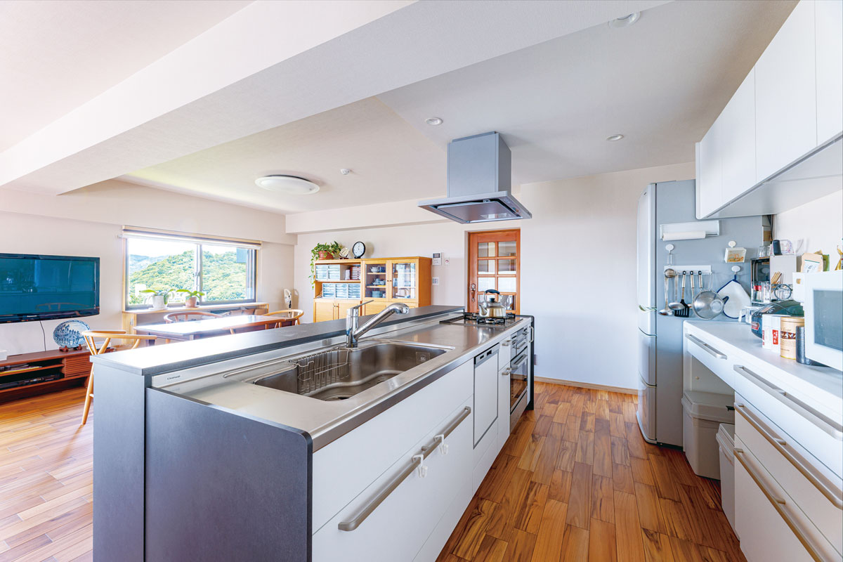 お子さんの家で使いやすそうと感じていたクリナップのシステムキッチンを選択